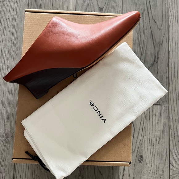 NWB VINCE GENUINE LEATHER BENITA, Rust LE Wedge Mules Slip-On Styling US Sz 8 - Picture 6 of 8